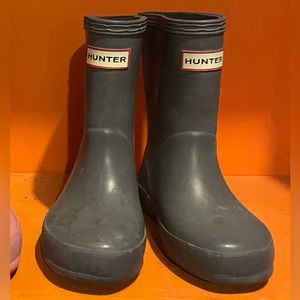 Hunter boots. Child size 6. Blue/grey color
